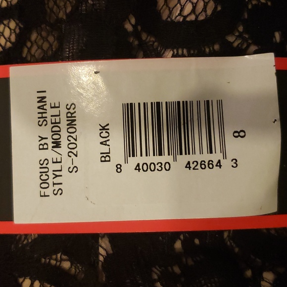 Lace Fit & Flare Dress- Size 8 - Picture 4 of 4